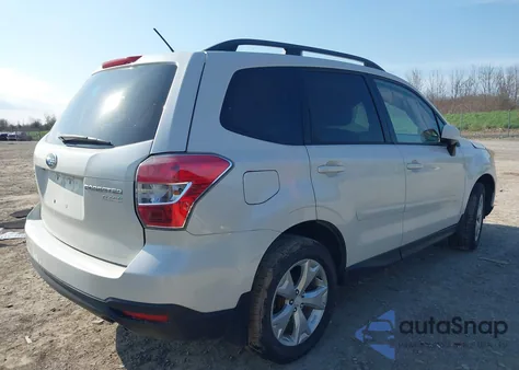 2015 Subaru Forester 2.5I Premium из США, поврежденный, VIN JF2SJADC1FH404517